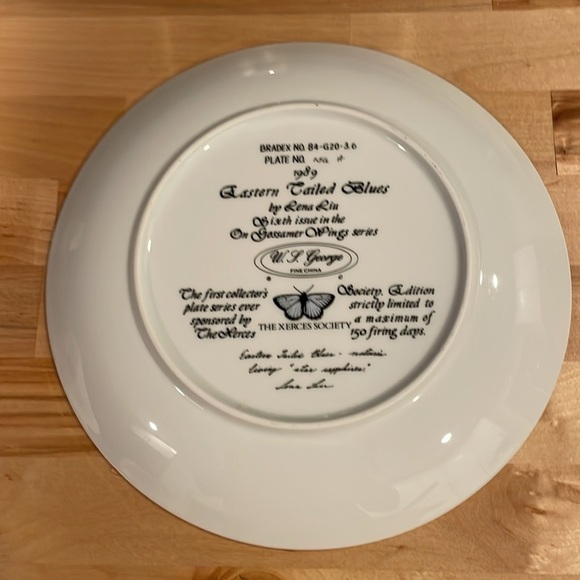 Lena Liu decorative plate - Picture 3 of 4